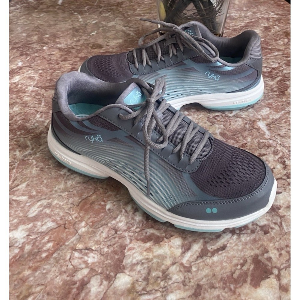 New Ryka Women's Devotion Plus 3 Quiet Gray Fitness Walking Shoes Size 11W, $140